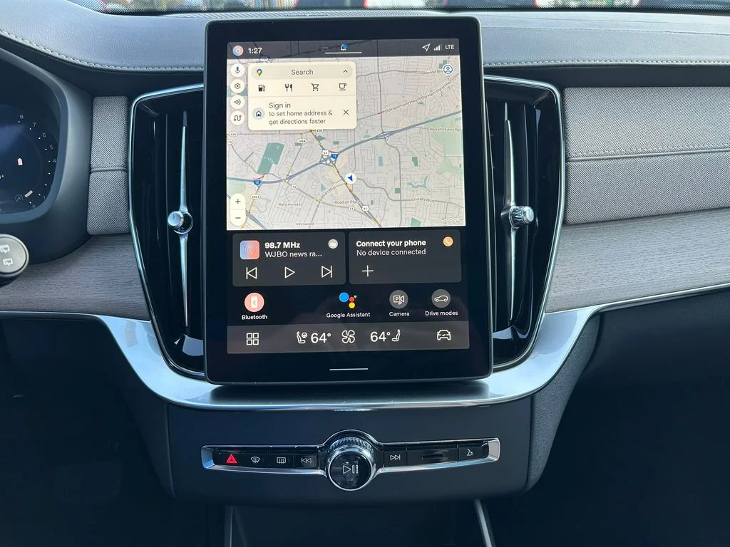 2026 Volvo XC90 Plus - Photo 29