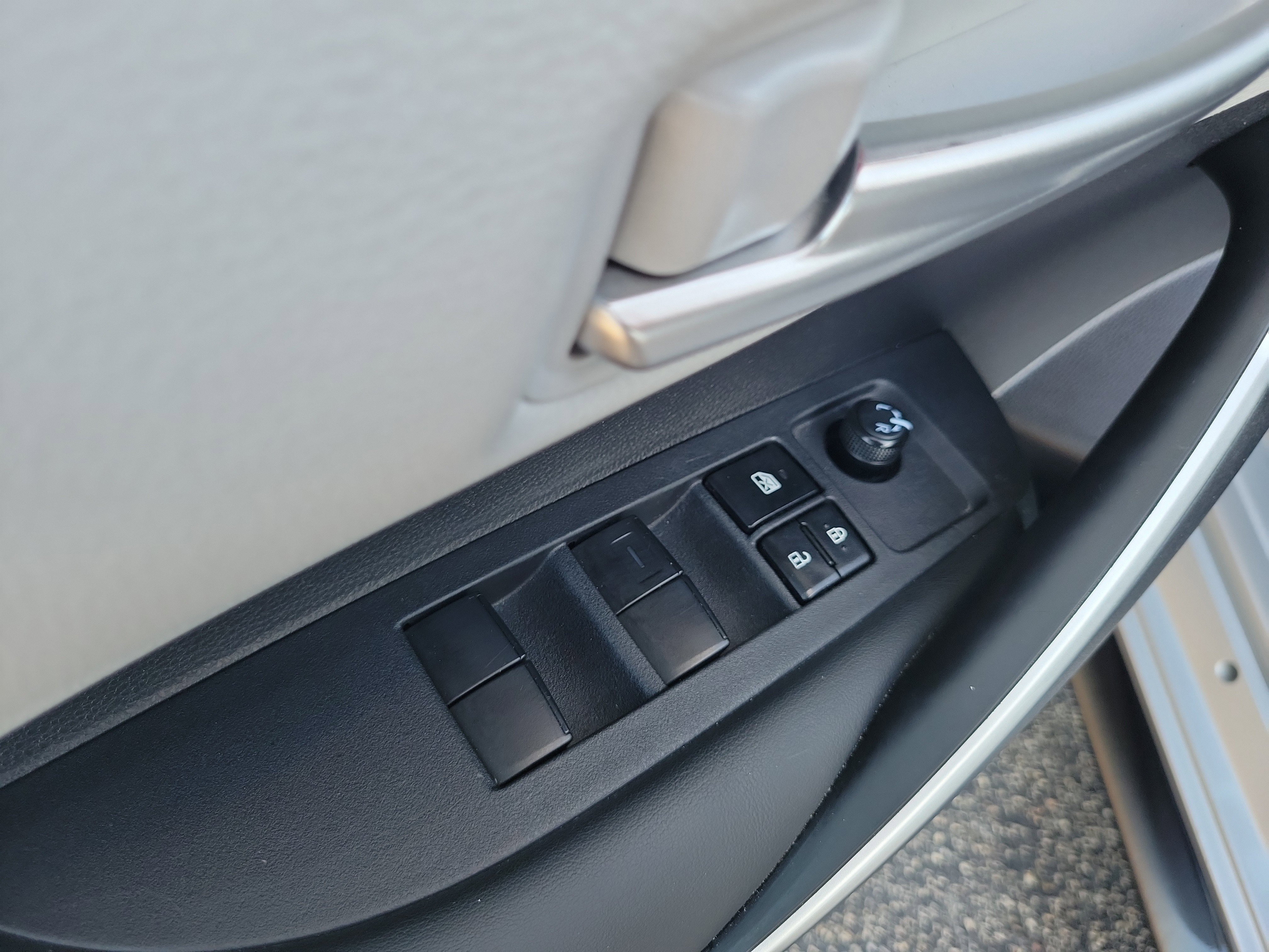 Used 2024 Classic Silver Metallic Toyota SE image 12