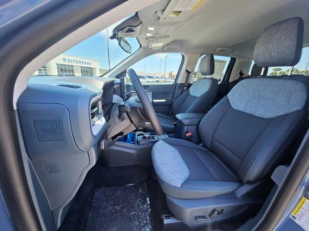 New 2026 Gray Ford XLT image 4
