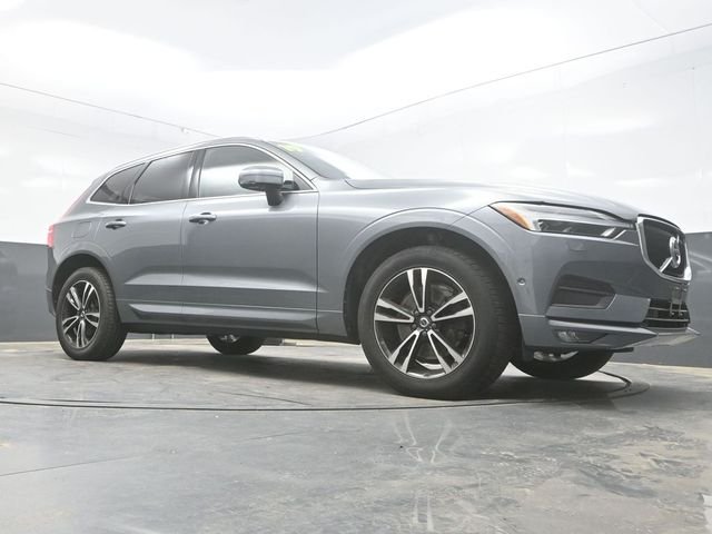 Used 2019 Gray Volvo T6 Momentum image 41