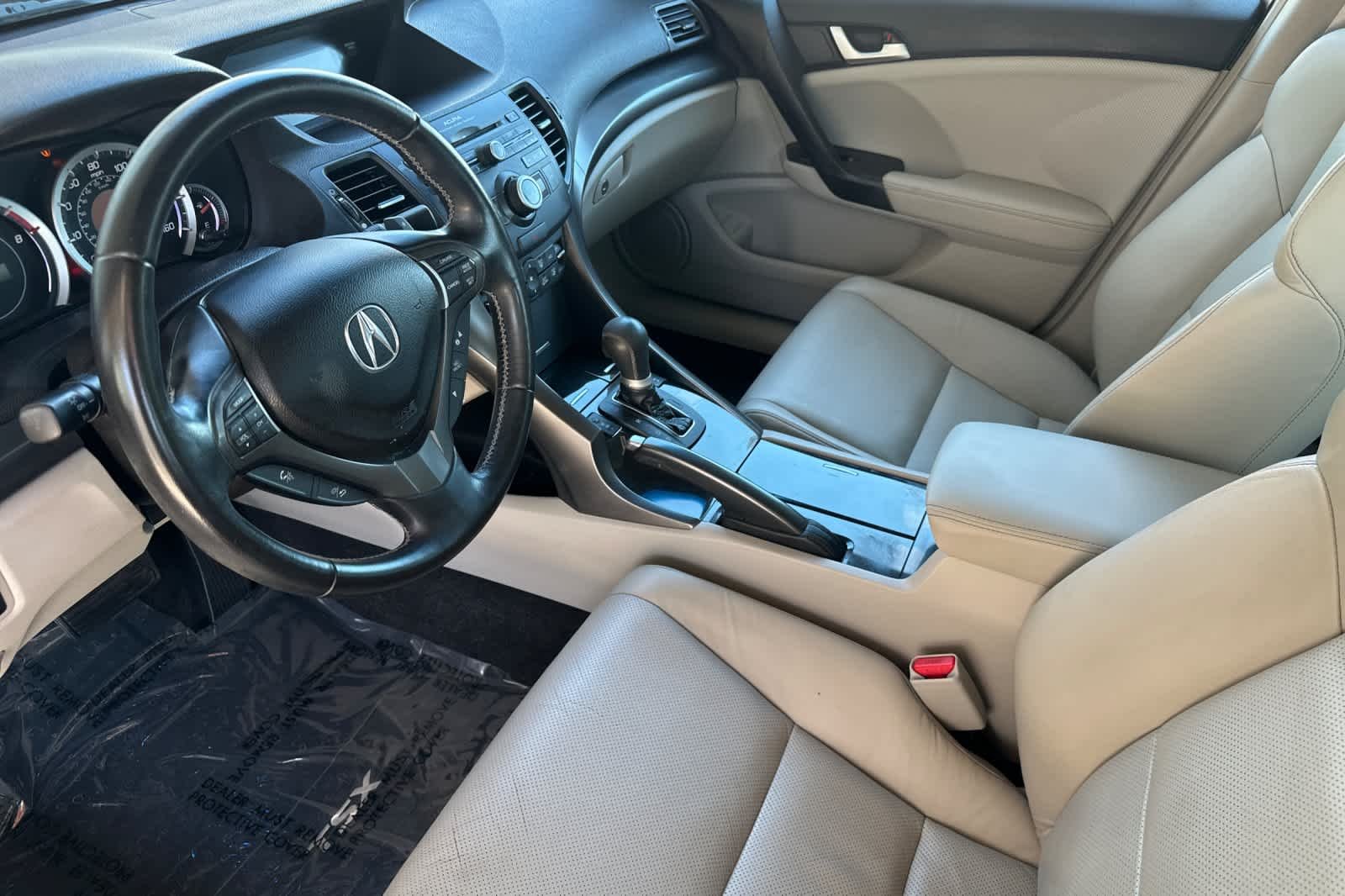 Used 2012  Acura  image 11