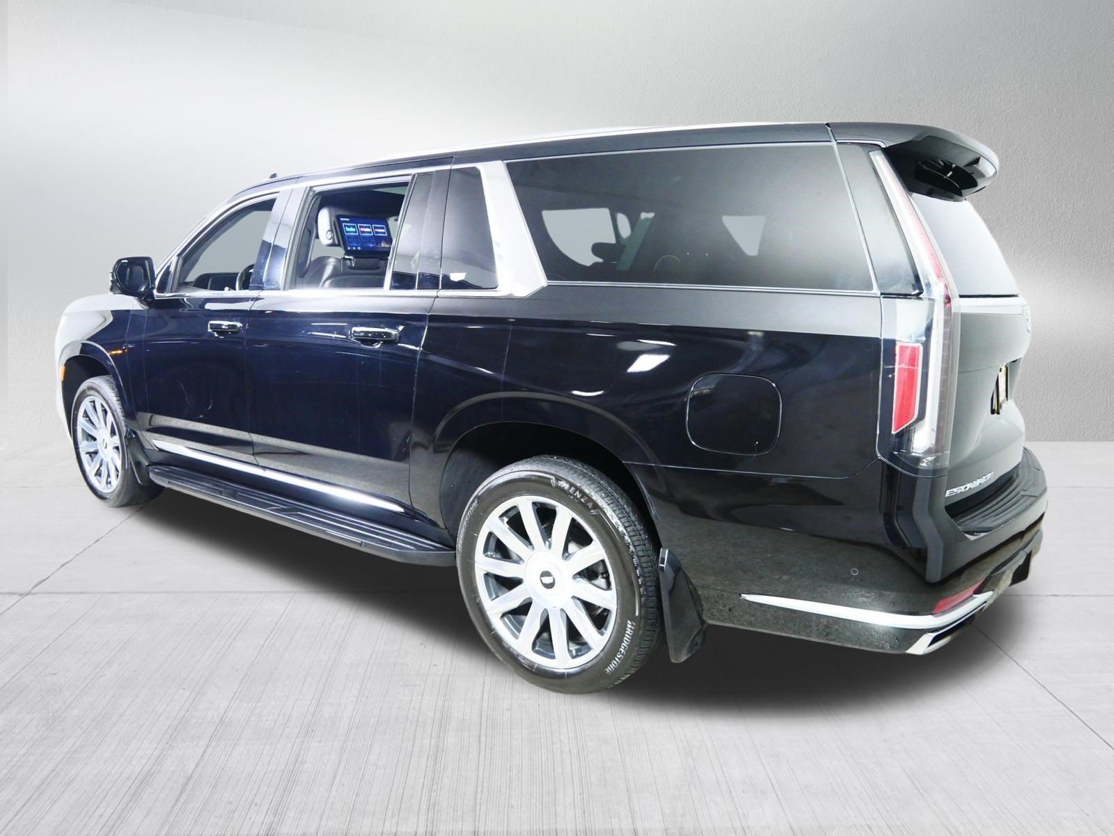 Used 2023 Black Raven Cadillac 4WD Premium Luxury Platinum image 5