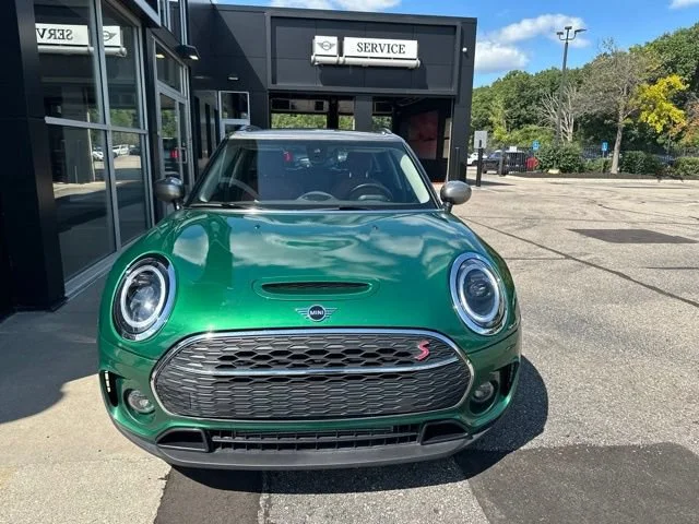 Used 2024 British Racing Green IV Metallic MINI Signature image 2