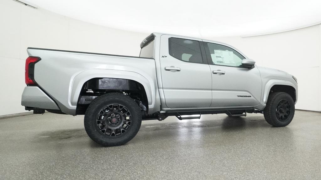 2026 Toyota Tacoma SR5 - Photo 13