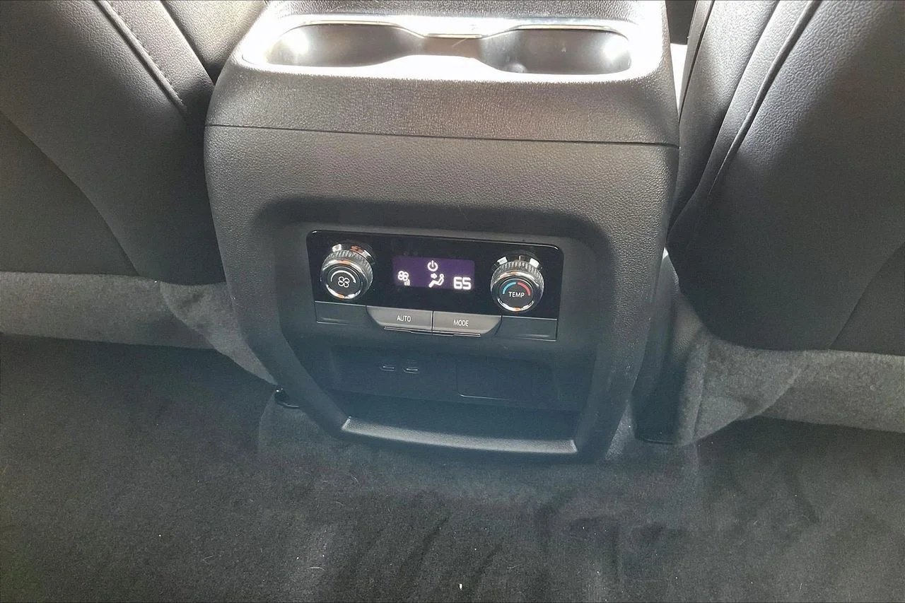 Used 2025 Blue Chevrolet LT image 16