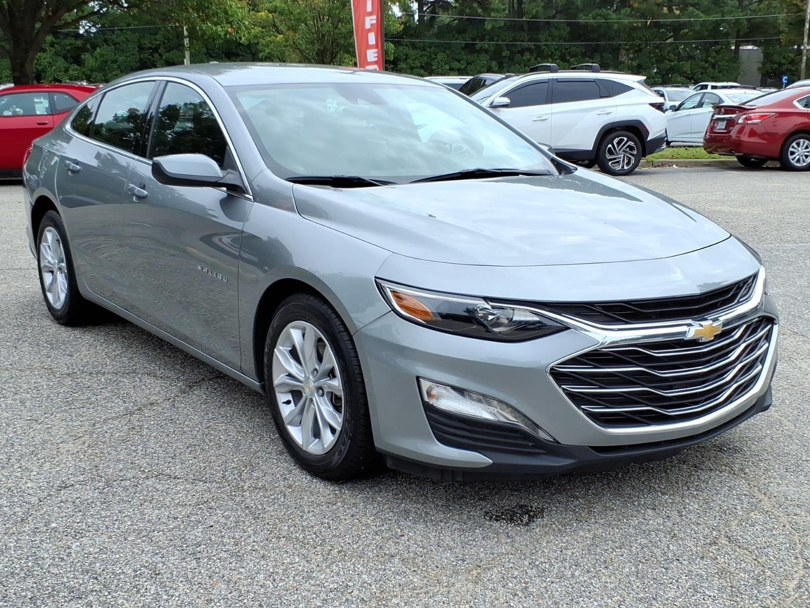 Used 2025 Sterling Gray Metallic Chevrolet LT image 5