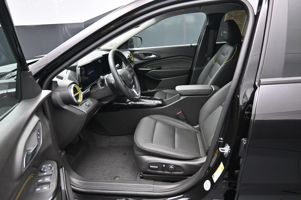 Used 2026 Black Chevrolet ACTIV image 9