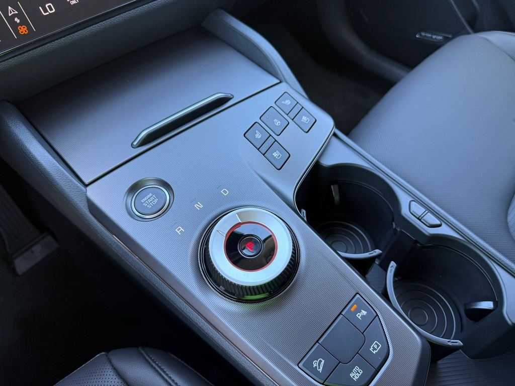New 2027 Fusion Black Kia SX Prestige image 31