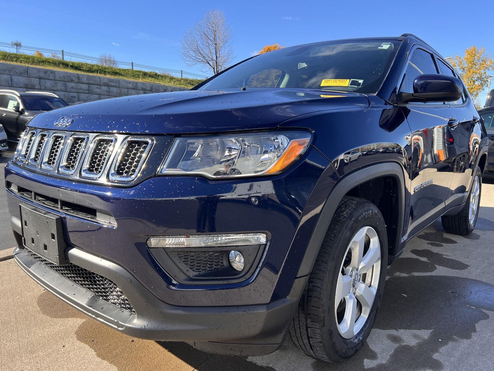 Used 2020  Jeep  image 7