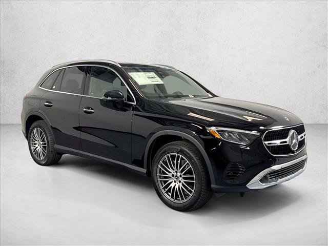 New 2026 Black Mercedes-Benz GLC 300 image 33