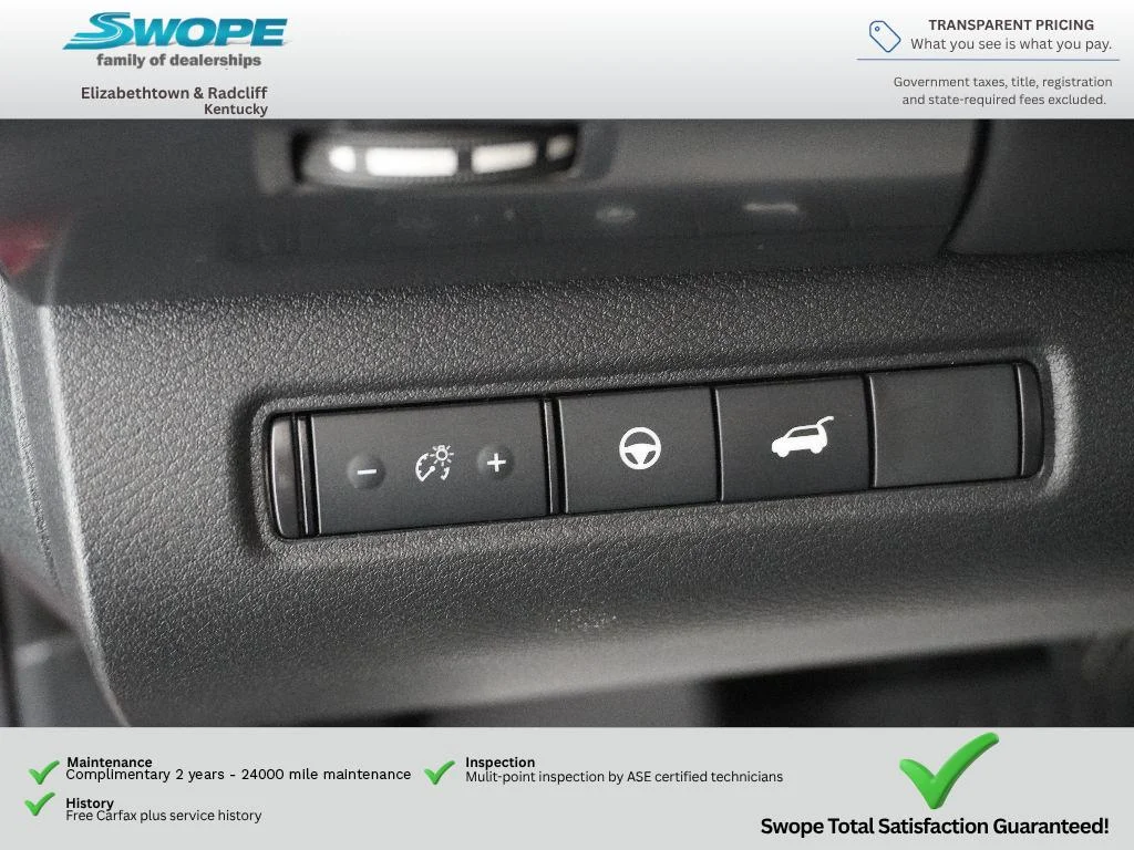 Used 2024 Scarlet Ember Nissan SL image 17