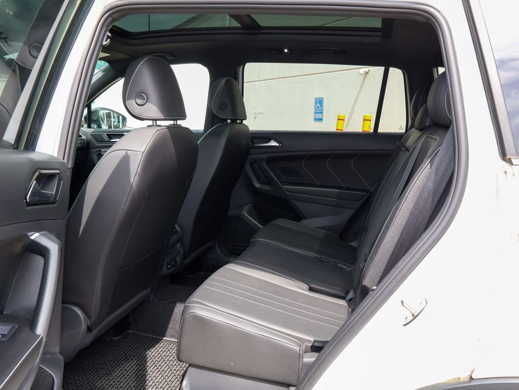 Certified Used 2023 White Volkswagen 2.0T SE R-Line Black image 15