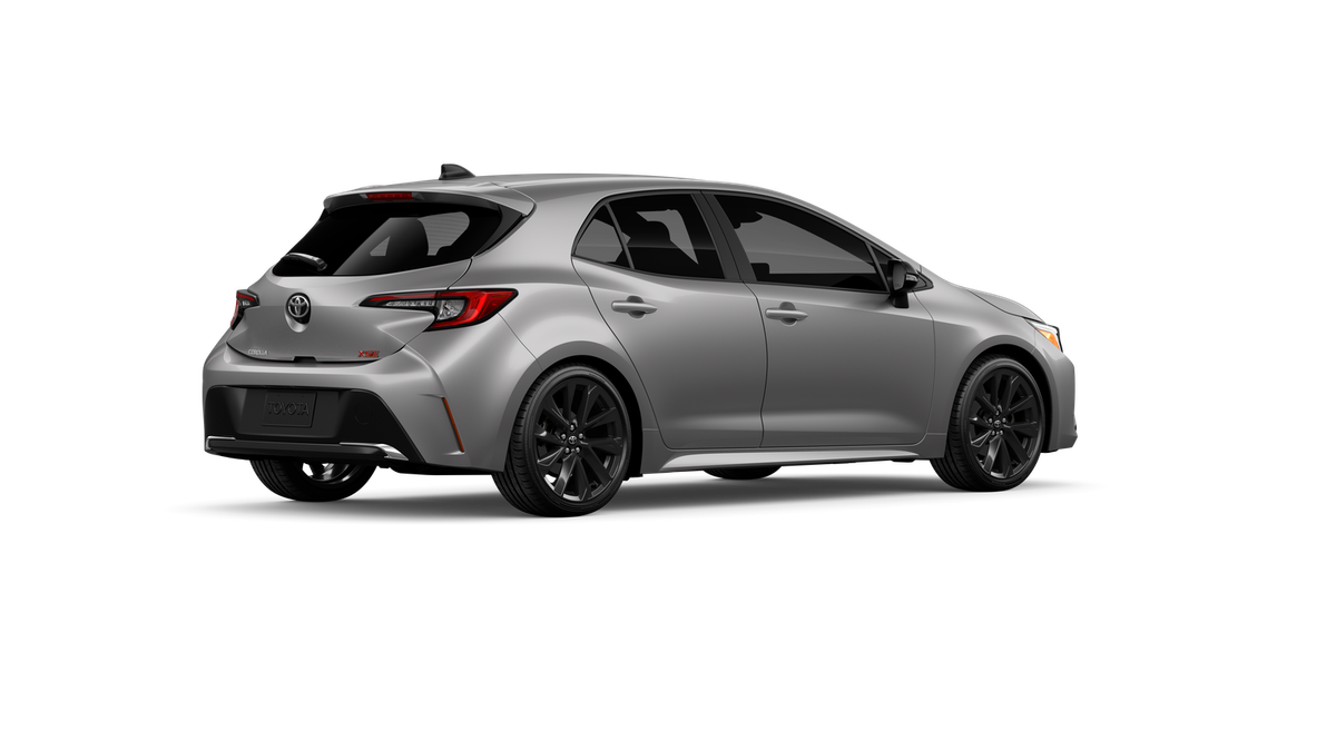 New 2027 Classic Silver Metallic Toyota XSE image 10