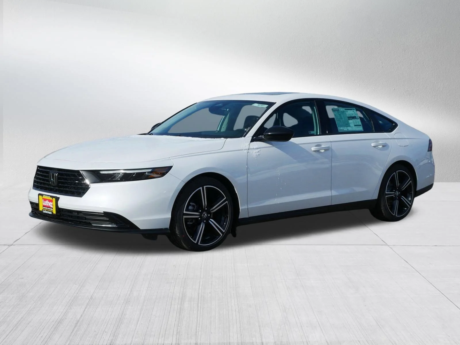 New 2026 Platinum White Pearl Honda SE image 3
