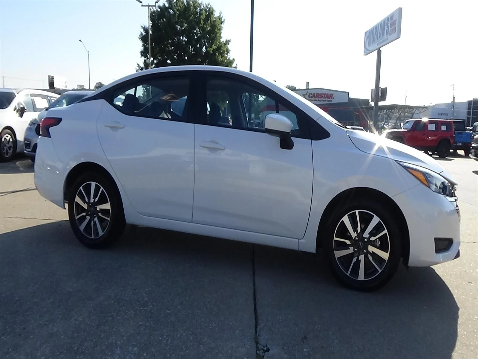 Certified Used 2025 Aspen White Tricoat (qac) Nissan SV image 5