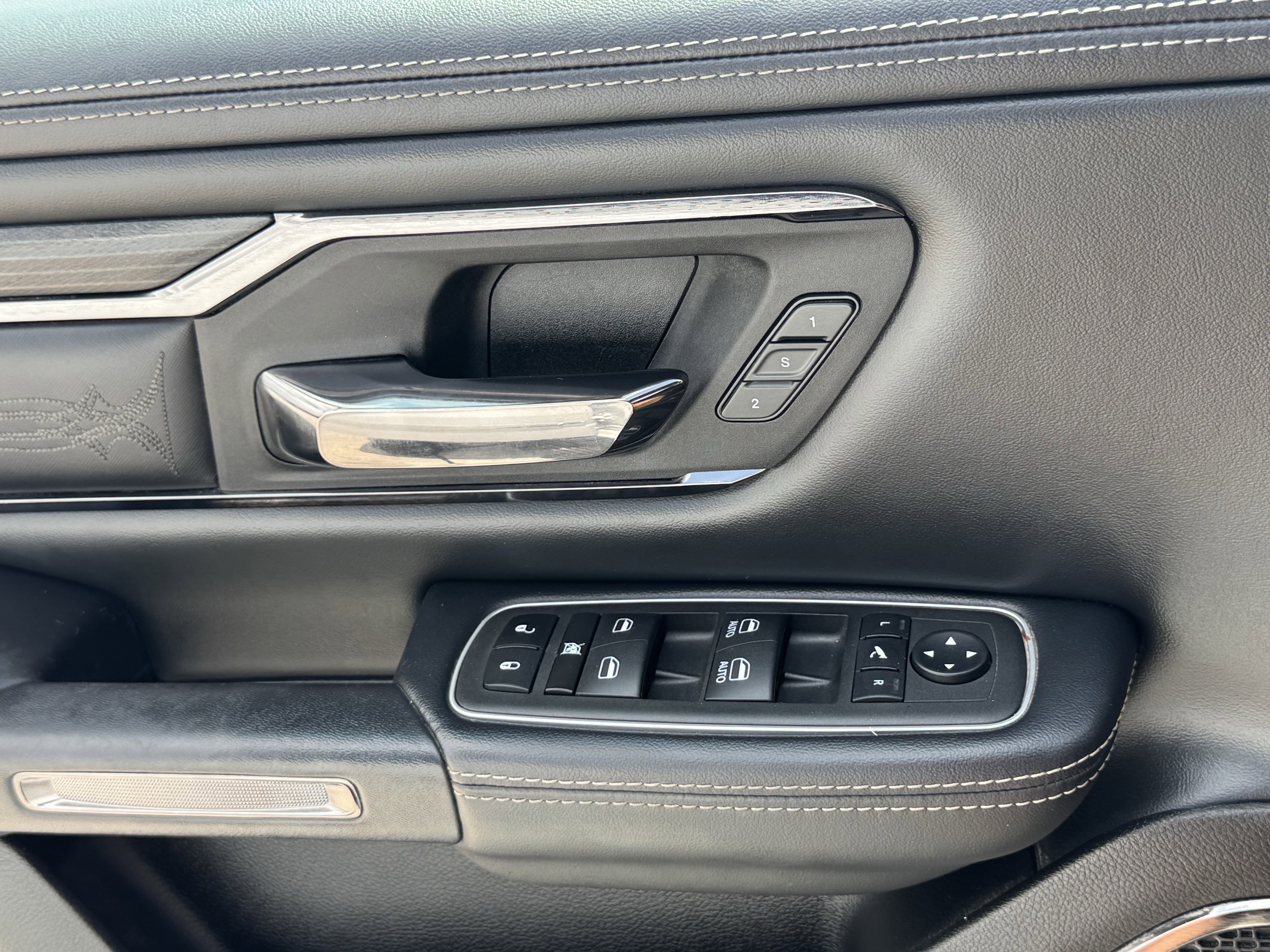 2024 RAM Ram 1500 Pickup Limited - Photo 25