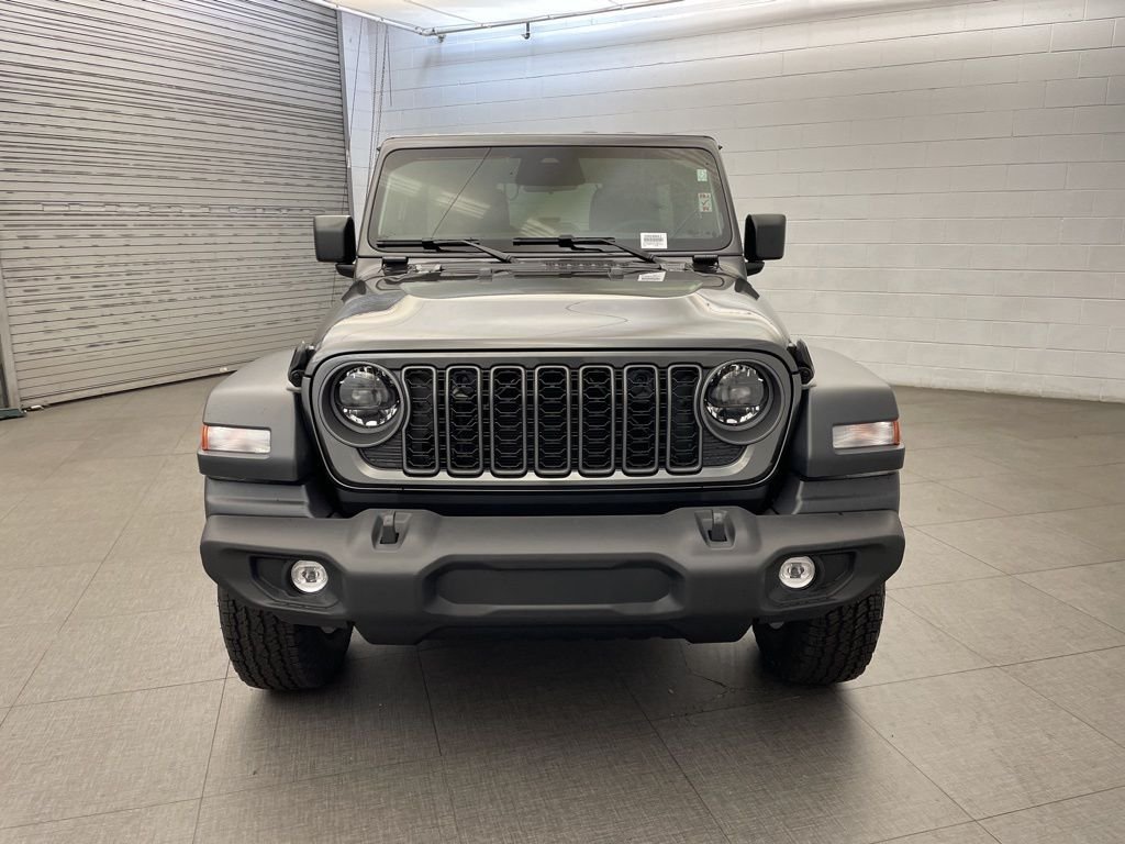 New 2026 Granite Crystal Metallic Clear-Coat Exterior Paint Jeep Sport S image 6