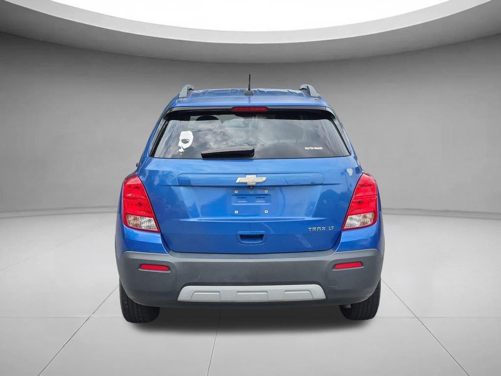 Used 2015 Brilliant Blue Metallic Chevrolet LT image 4