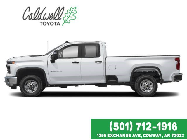 Used 2025 Summit White Chevrolet Custom image 4
