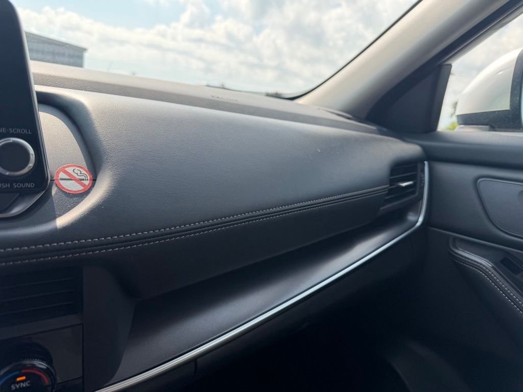 Used 2024 Silver Nissan SV image 20