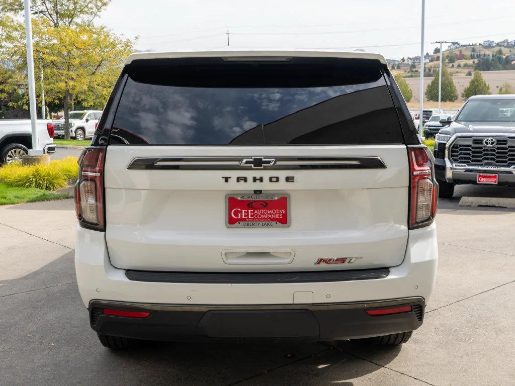 Used 2021 White Chevrolet RST image 7