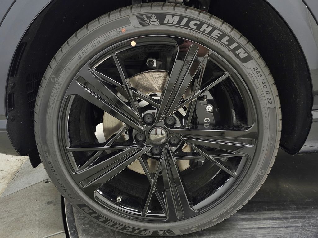 New 2026 Black Genesis 3.5T E-SC MHEV PRESTIGE BLACK image 7