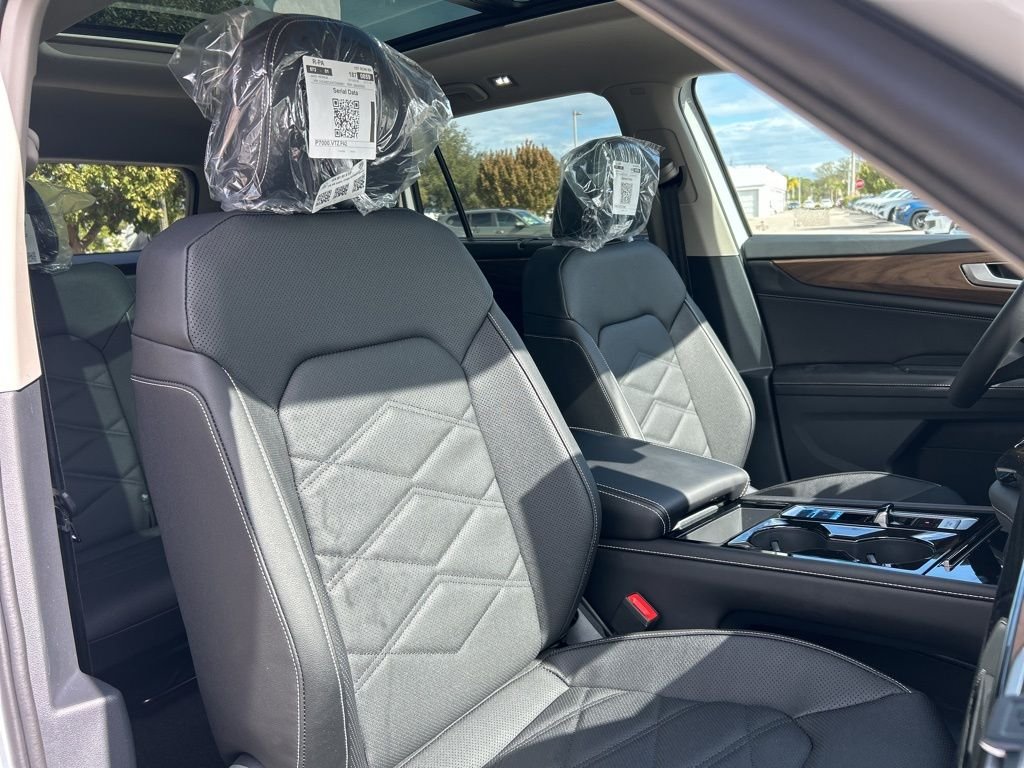 New 2026 White/off-white Volkswagen SE w/Technology image 45