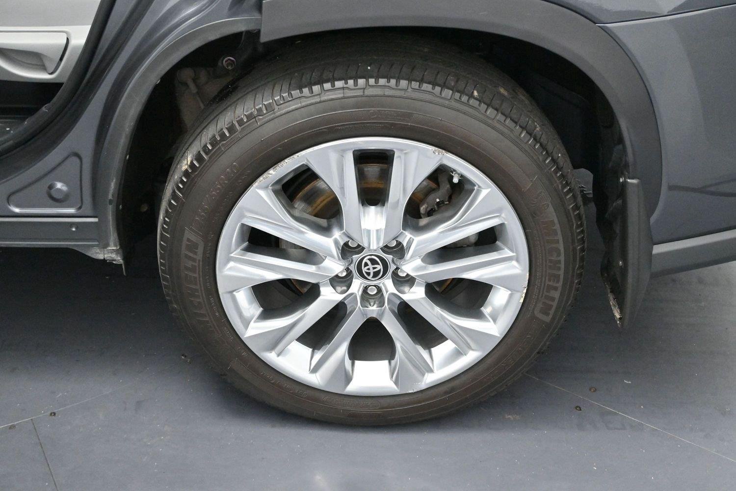 Used 2021 Magnetic Gray Metallic Toyota Limited image 32