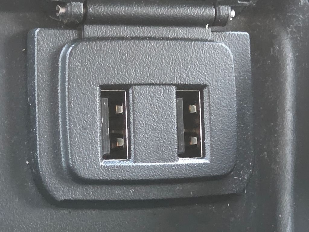 Used 2016 Black Chevrolet LS image 32