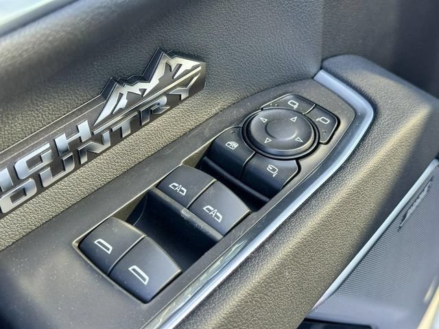 2026 Chevrolet Silverado 1500 High Country - Photo 11