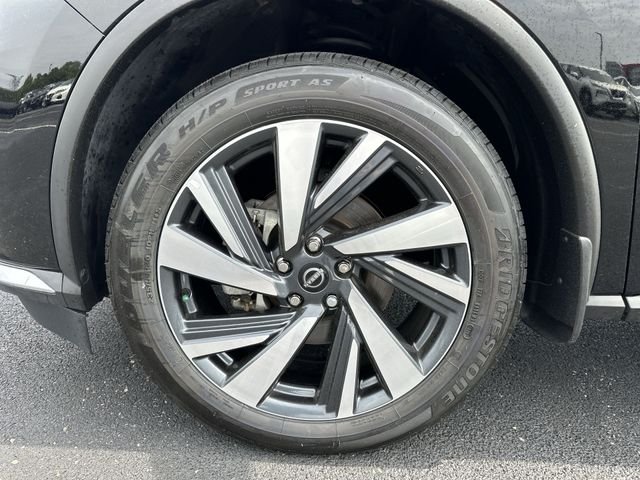 Used 2023 Black Nissan SL image 16
