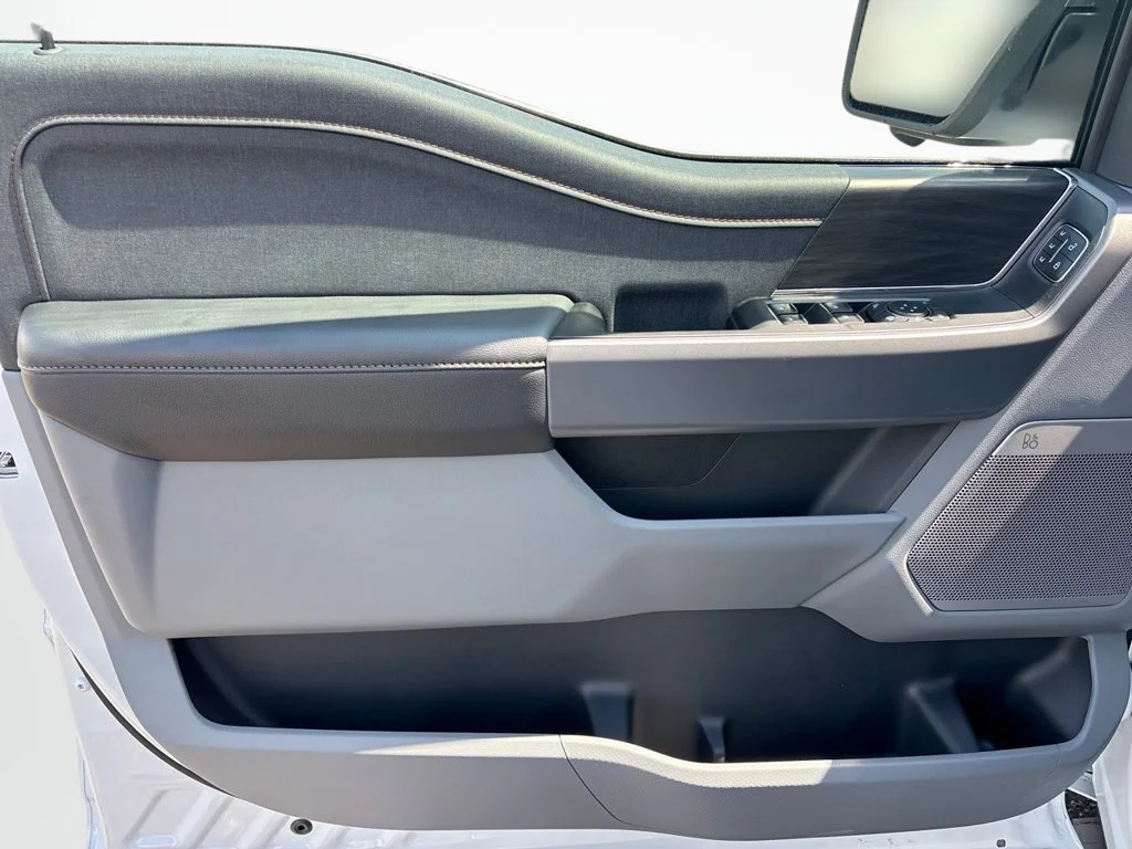 New 2026 Oxford White Ford Lariat® image 26