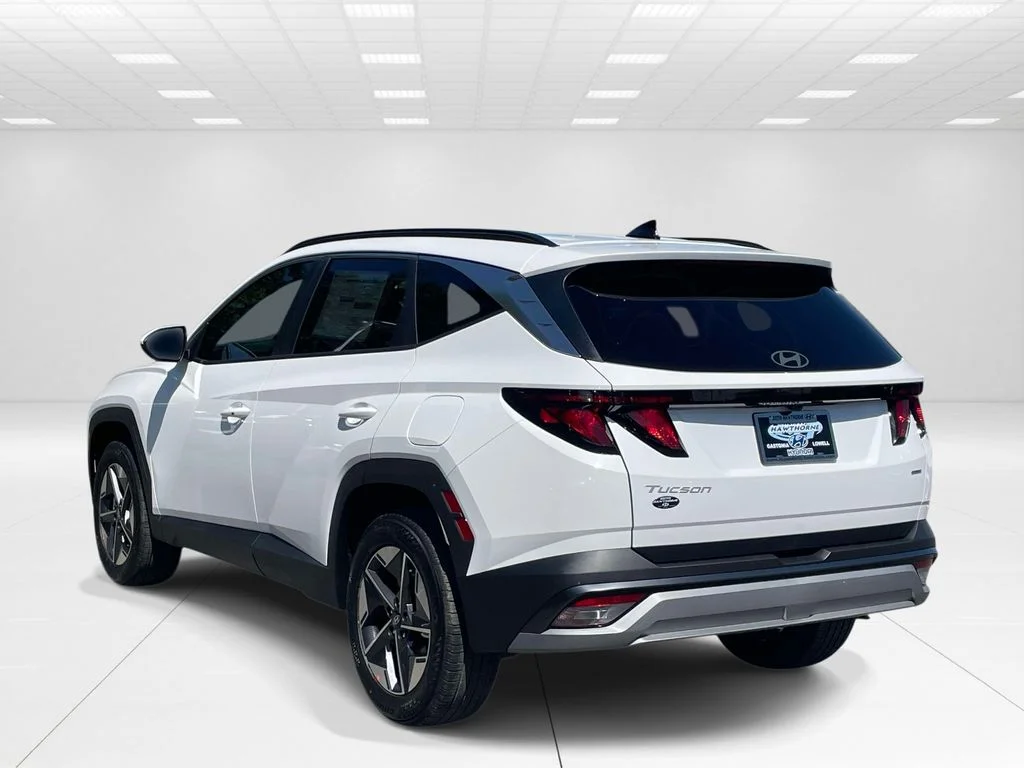 New 2026 White Hyundai SEL image 4