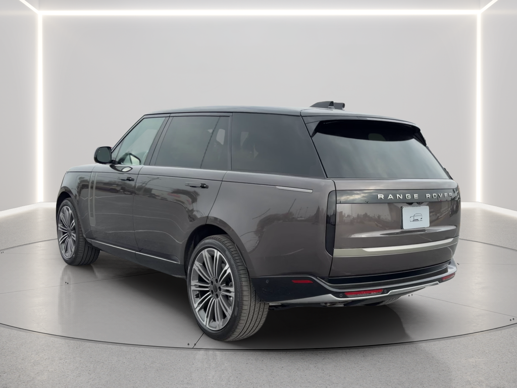 New 2026 Charente Grey Land Rover SE image 7