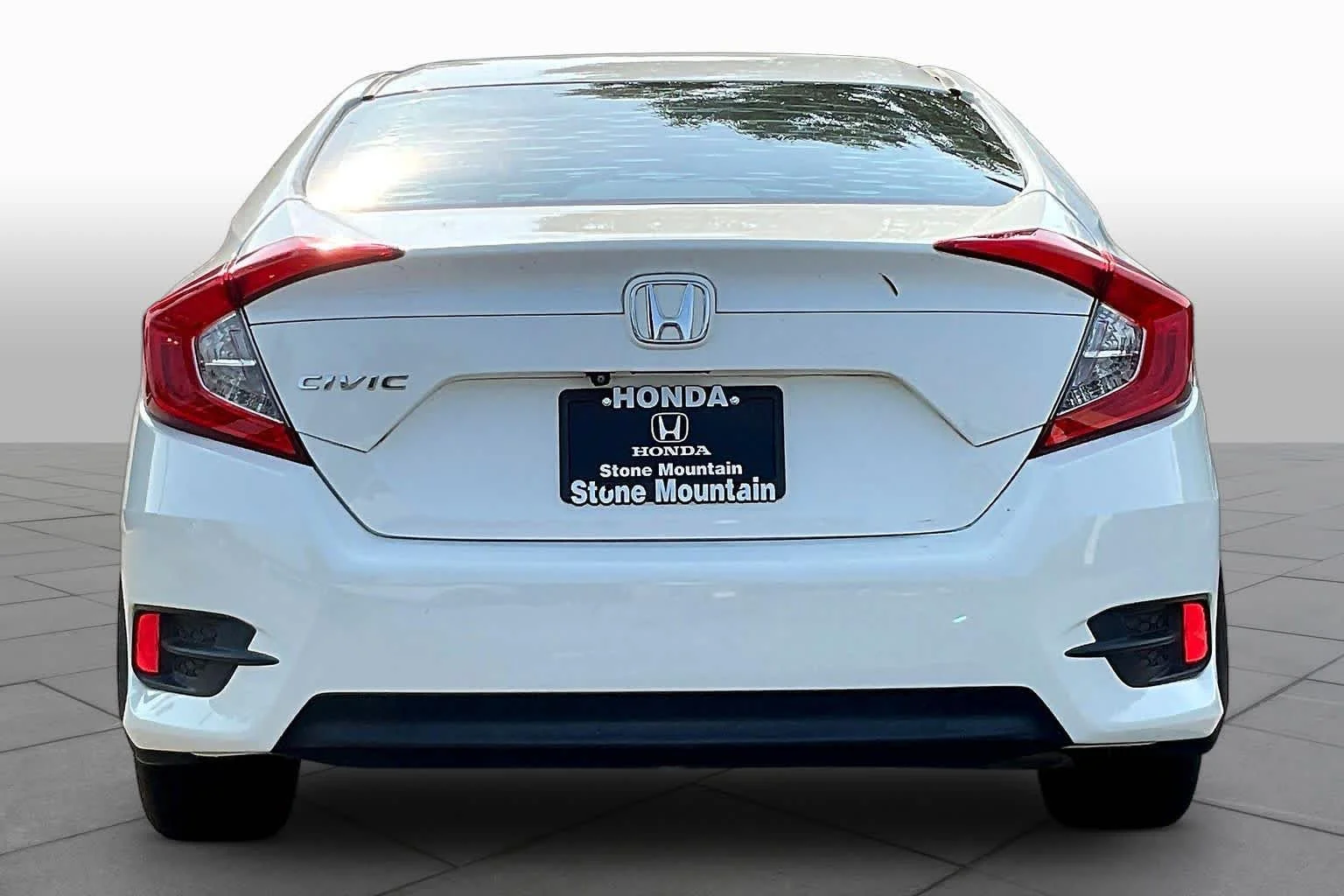 Used 2017 Taffeta White Honda LX image 5