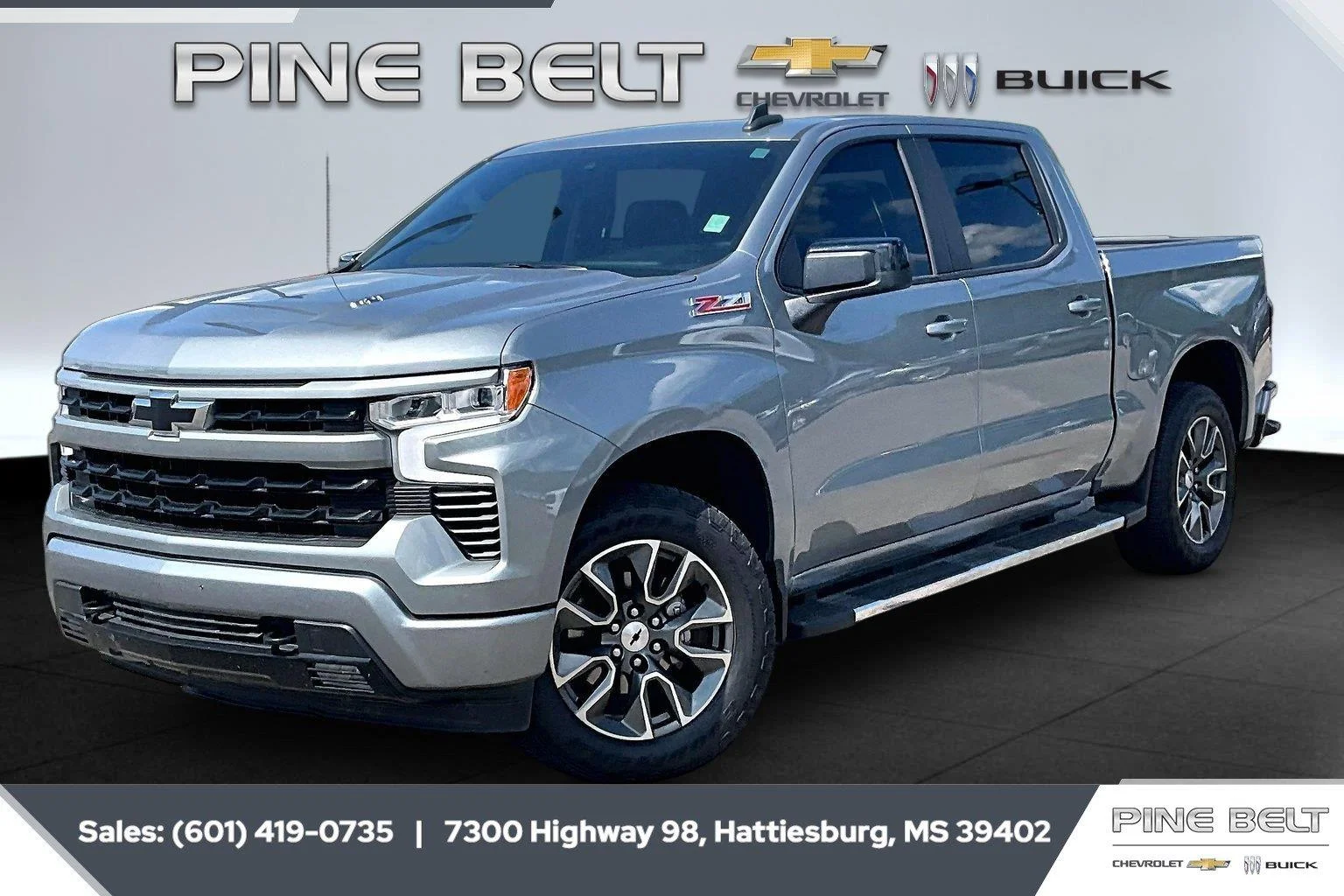 Used 2025 Sterling Gray Metallic Chevrolet RST image 11