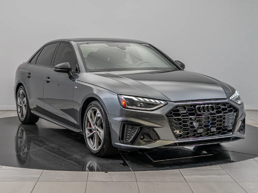 Used 2023 Daytona Gray Pearl Effect Audi 45 S line Prestige image 12