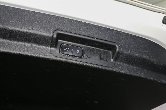 Used 2023 White Ford XLT image 12
