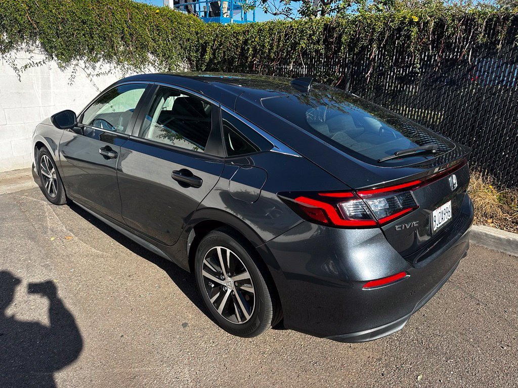 Used 2024  Honda LX image 23