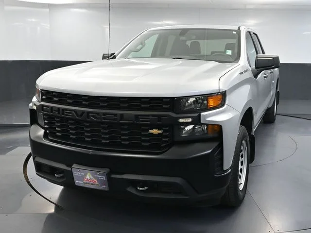 Used 2020 Silver Chevrolet WT image 12