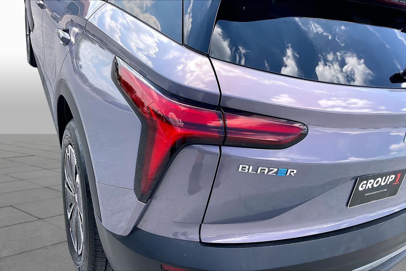 Used 2024 Galaxy Gray Metallic Chevrolet eAWD LT image 27