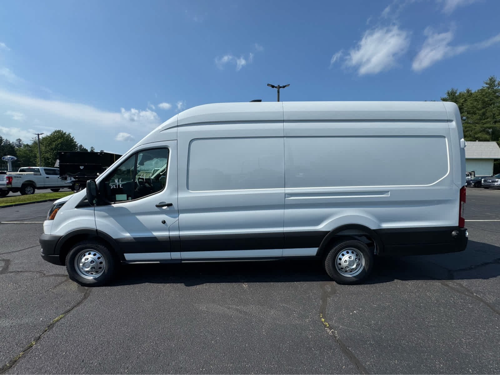New 2026 Oxford White Ford  image 2