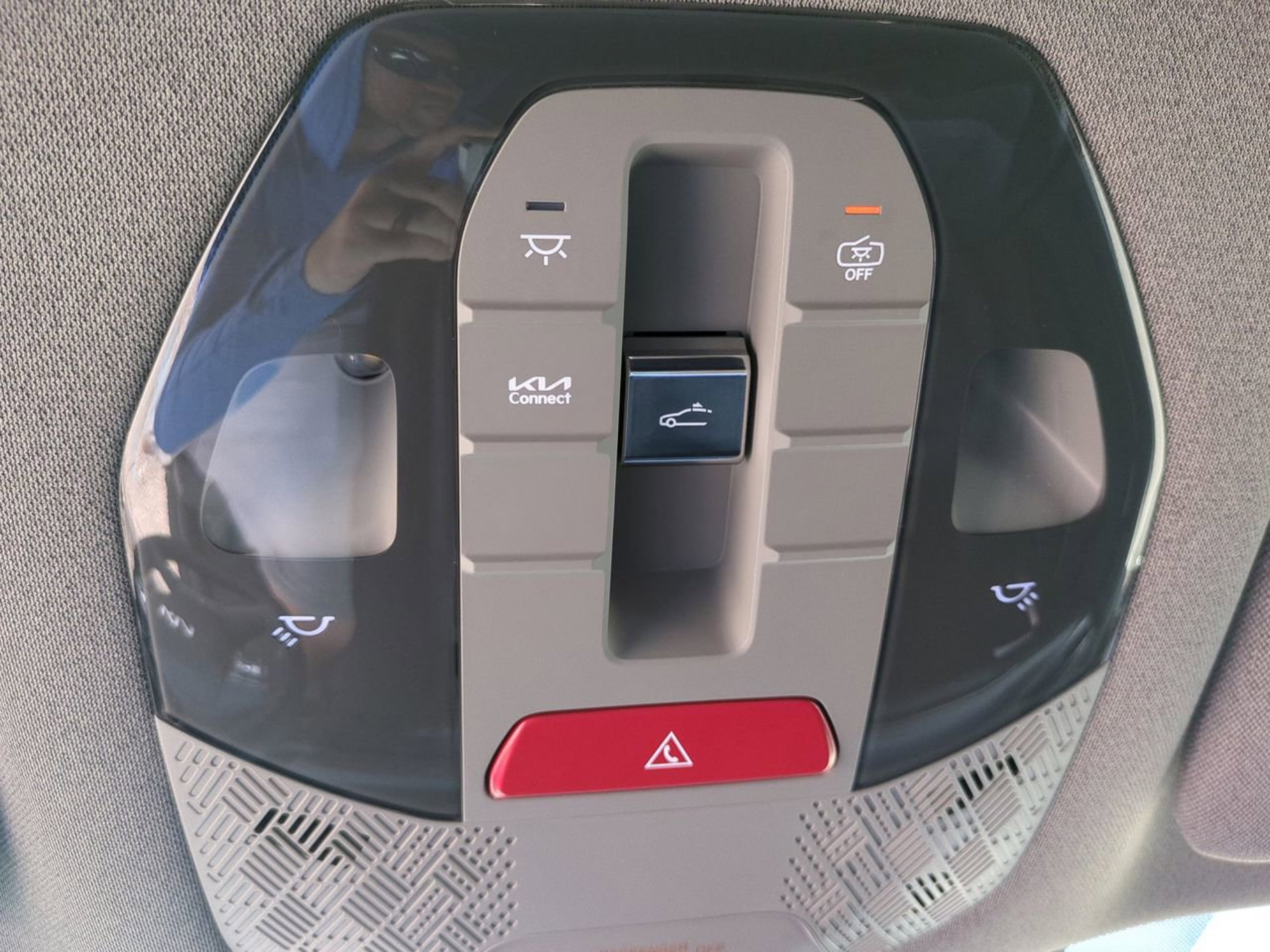 Certified Used 2026 Panthera Metal Kia Light Long Range image 23