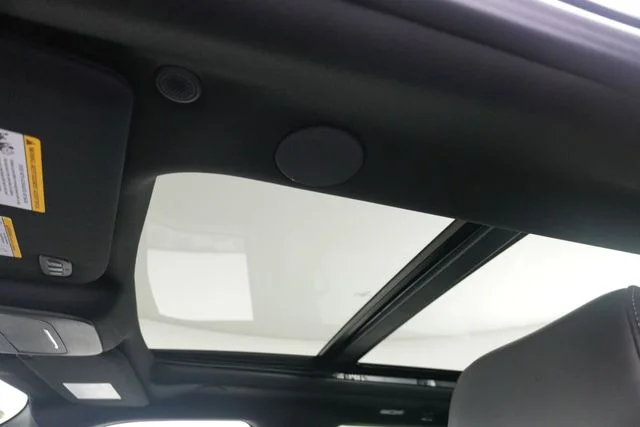 New 2026 Avalanche Ford Platinum® image 27
