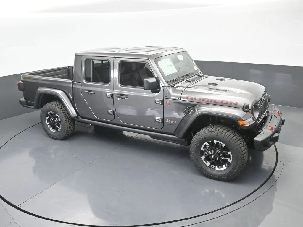 New 2026 Granite Crystal Metallic Clear-Coat Exterior Paint Jeep Rubicon X image 51