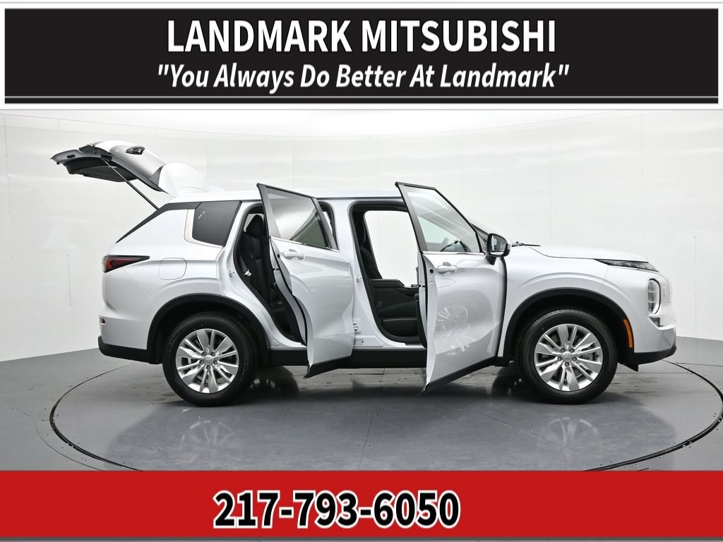 New 2026 White Mitsubishi ES 1.5T S-AWC image 24
