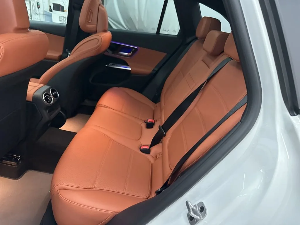 Certified Used 2026 White Mercedes-Benz GLC 300 image 22