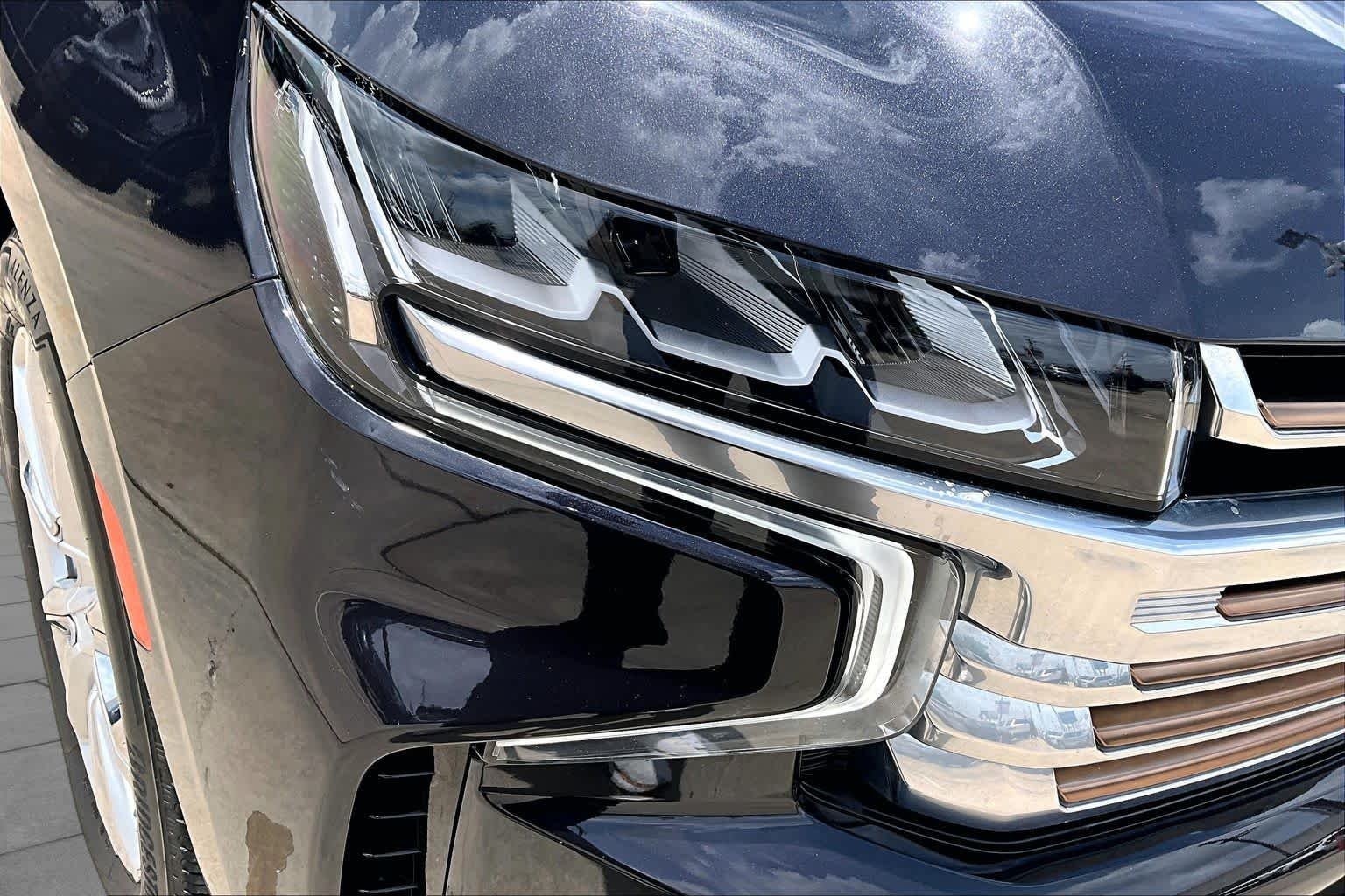 Used 2022 Dark Ash Metallic Chevrolet High Country image 55