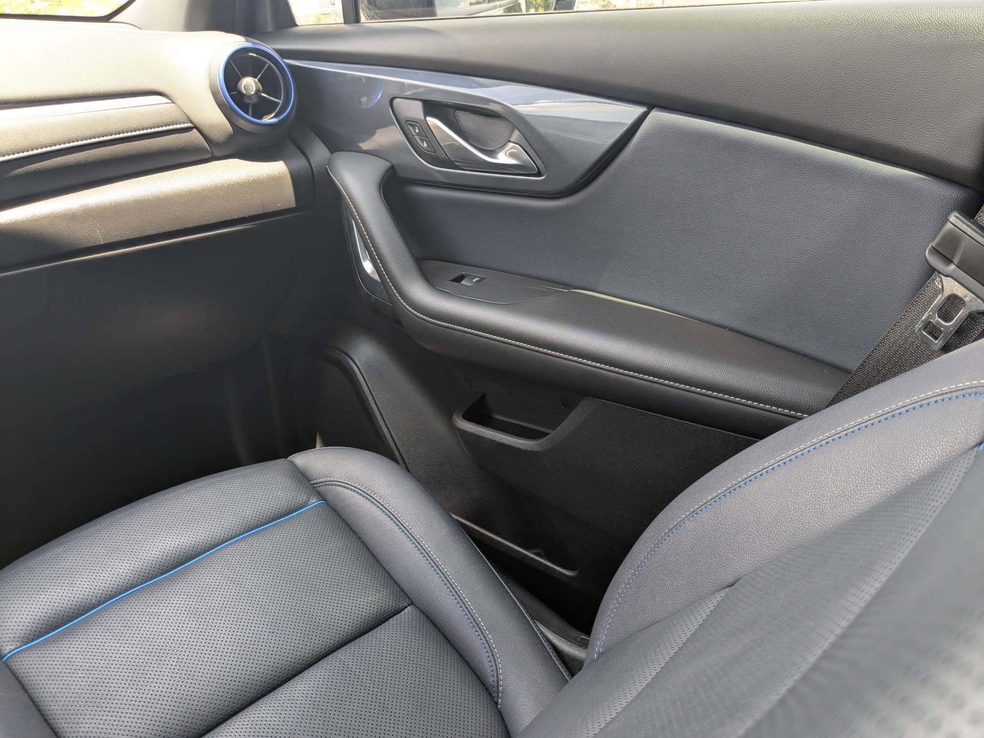 Used 2023 Black Chevrolet RS image 23