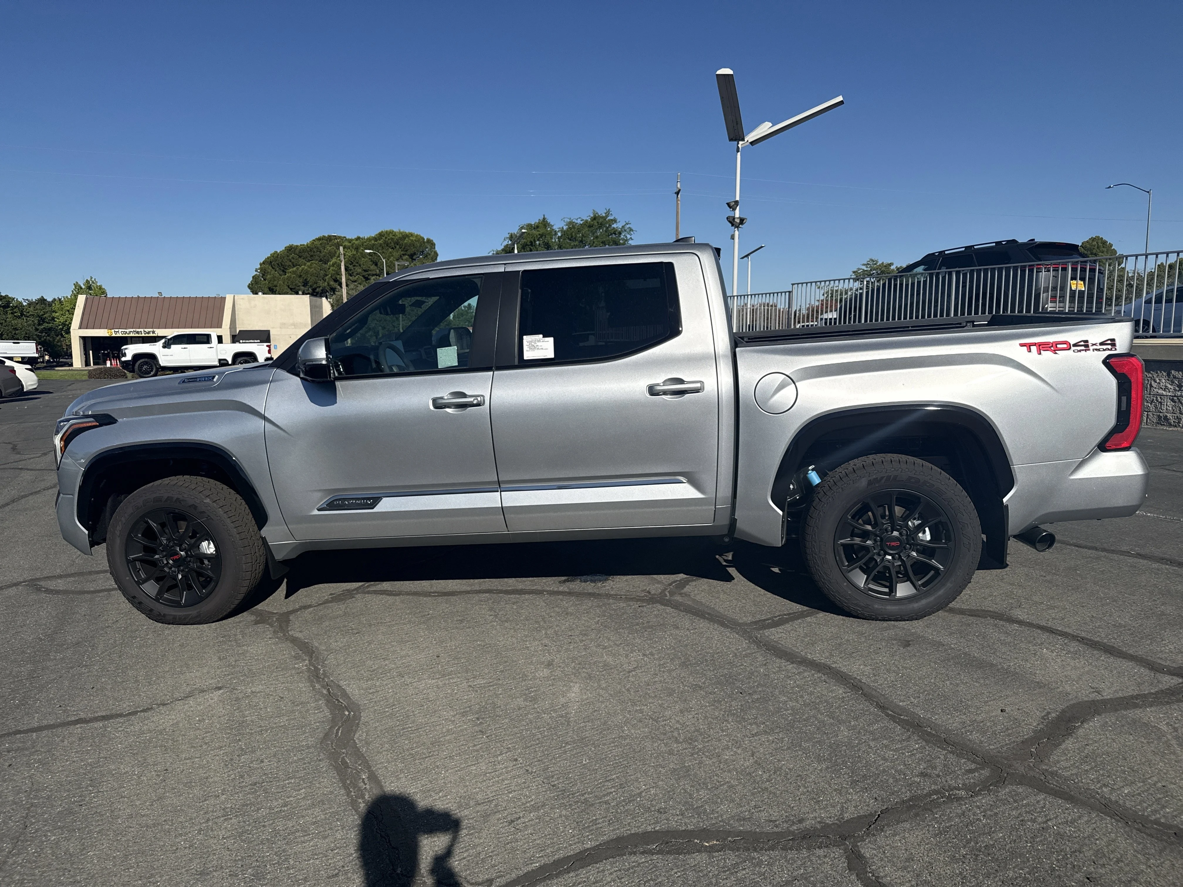 2026 Toyota Tundra Platinum - Photo 2